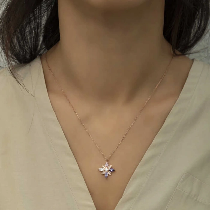 Byhodi 925 Ayar Gümüş Mix Taşlı Umut Çiçeği Gümüş Kolye T6020 (599599)