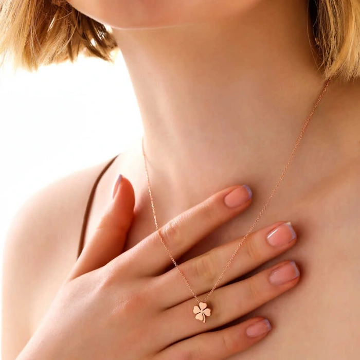 Byhodi 925 Ayar Gümüş Rose Dört Yapraklı Yonca Kadın Kolye T8012 (599599)