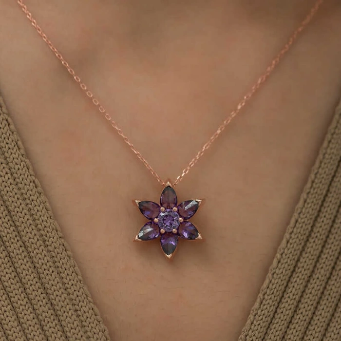 Byhodi 925 Ayar ​Gümüş Rose Mor Çiçek Kolye T5160 (599599)