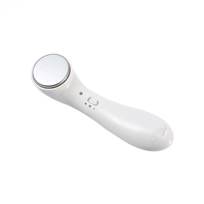 Ergonomik Tasarımlı Pratik Yüz Temizleyici