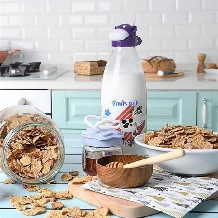 İnek Tasarımlı Sevimli Cam Suluk  Süt Şişesi 1000 Ml (599)