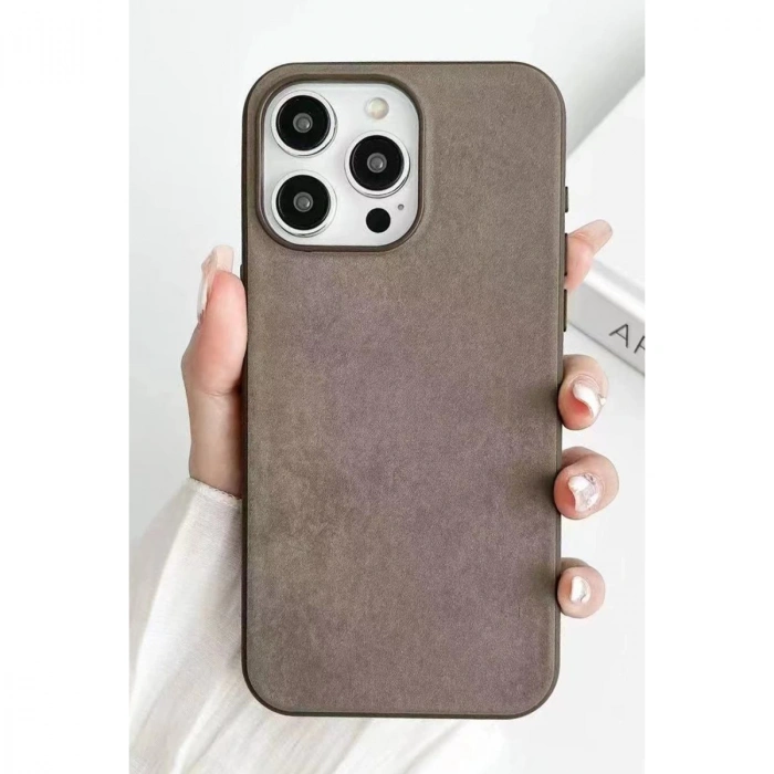 İphone 15 Pro Max Kılıf Karen Magsafe Kapak - Kahverengi