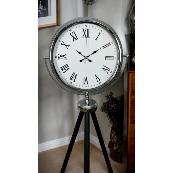 Krom Asalet Tripod Ayaklı Saat