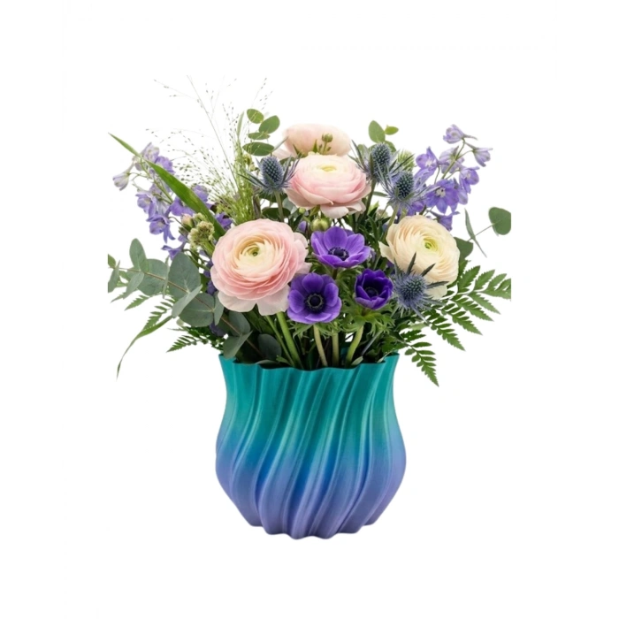 Mavi Degrade Kıvrımlı 3d Vazo Minimal Modern Ev Dekoru