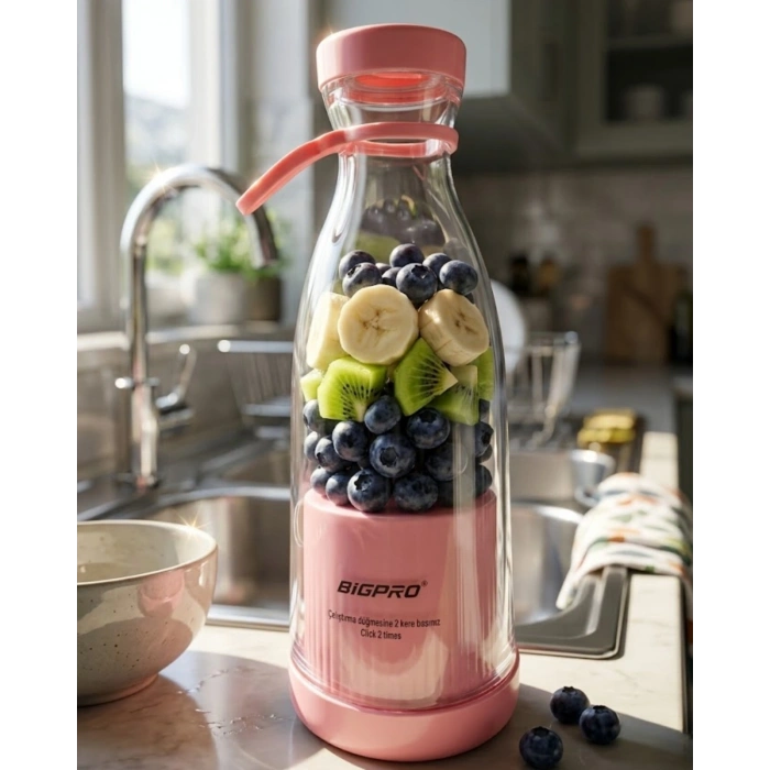 Mini Blender Usb Şarjlı Smoothie Hazırlayıcı Kolay Temizlenebilir Tasarım