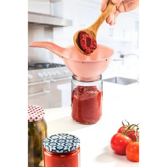 Plastik Konserve Kavanoz Hunisi (599)