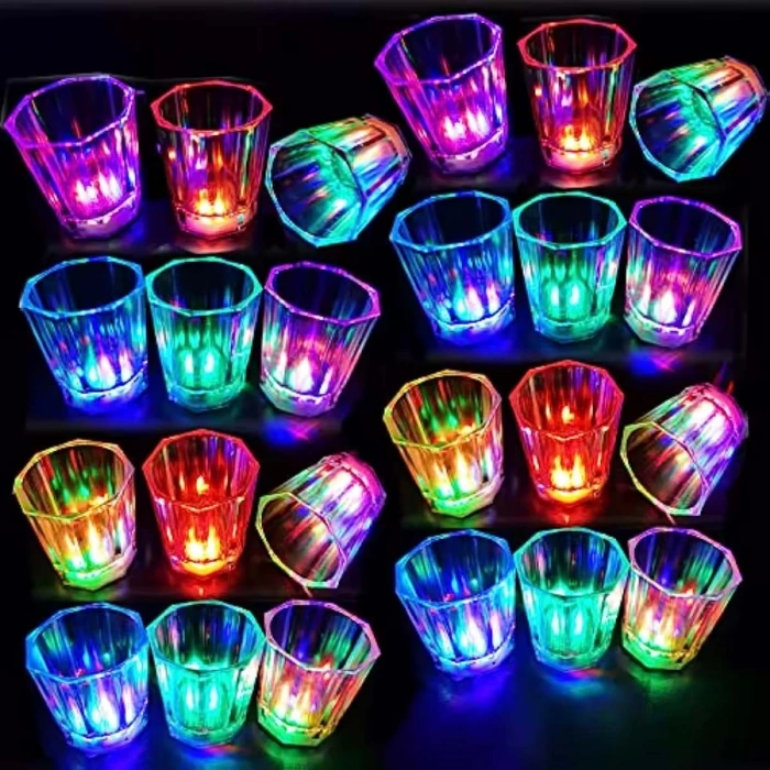 Renkli Led Parlayan Fiber Optik Glow Işıklı Bardak 5,5 X 5,5 Cm 1 Adet