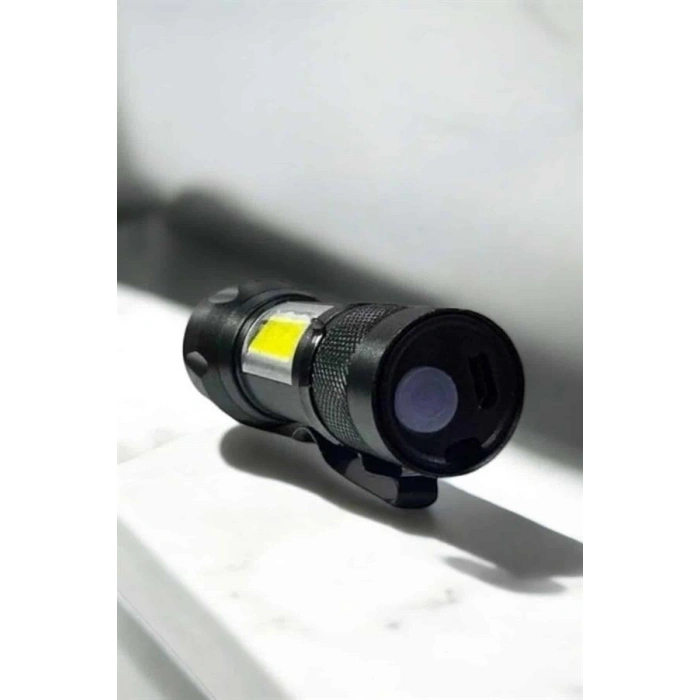 Şarjlı Metal Zoomlu El Feneri Işıldak Led Işık Taşınabilir El Lambası