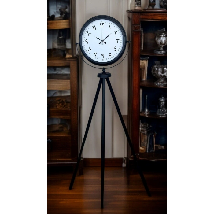 Siyah Arap Rakamlı Sıradışı Tasarım Tripod Ayaklı Saat