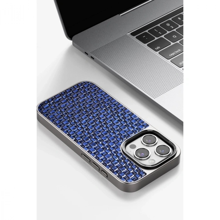 Venco Apple İphone 15 Pro Brand Kapak - Gümüş