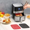 Siyah Isıya Dayanıklı Yıkanılabilir Silikon Fırın Ve Airfryer Kare Model Pişirme Matı 21,5 Cm