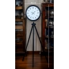 Siyah Arap Rakamlı Sıradışı Tasarım Tripod Ayaklı Saat