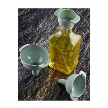 3lü Süzgeçli Huni-RT605 (599)