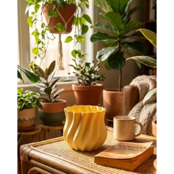 3d Kıvrımlı Vazo Sarı