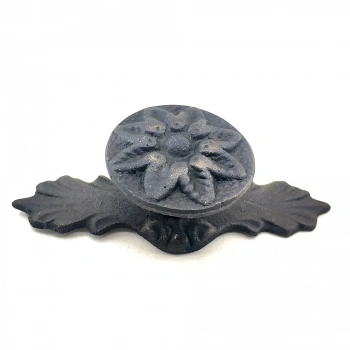 Antika Tarz Dekoratif Pirinç Çiçek Düğme - 29x70 Mm, Oksit