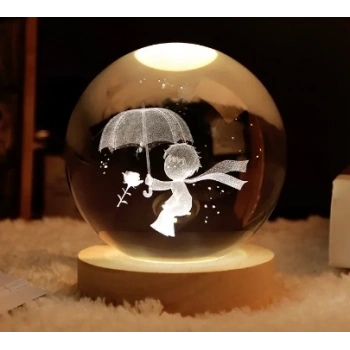 Dekoratif Küçük Prens Tasarımlı Ahşap Altlıklı Işıklı Cam Küre Büyük Boy Cam:8cm Ahşap:2cm