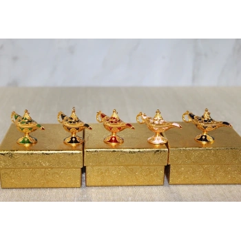 Mineli Metal Alaaddin Lambası Model 6