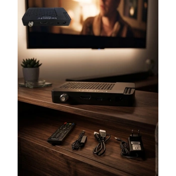 Yüksek Performanslı Hd Uydu Alıcı Çoklu Dil Desteği Usb Film İzleme Özelliği