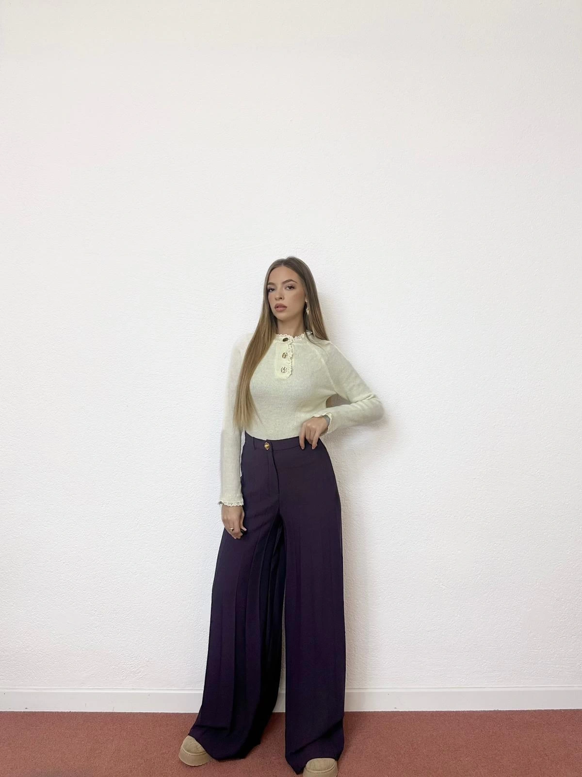 Düğme Detaylı Geniş Paça Mürdüm Pantolon