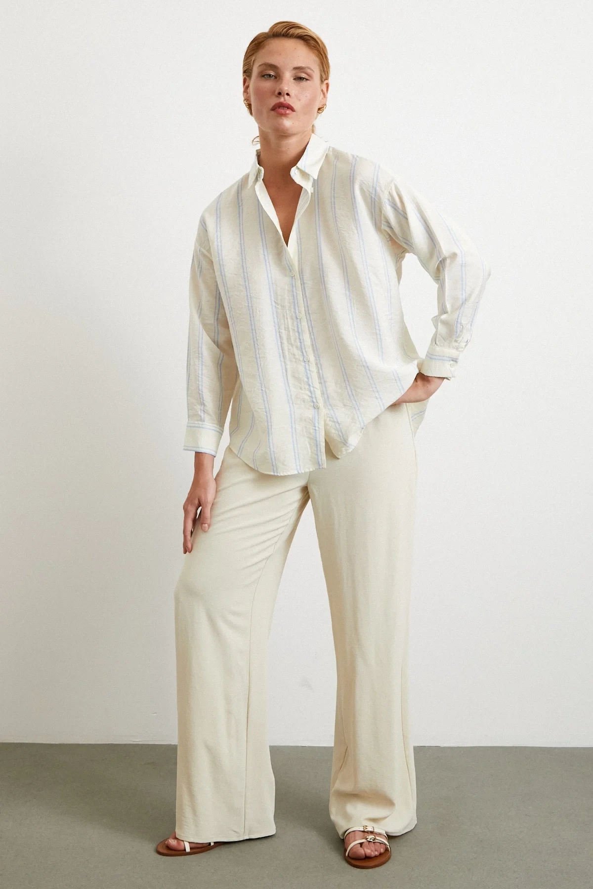 Dikey Çizgili Modal Oversize Gömlek