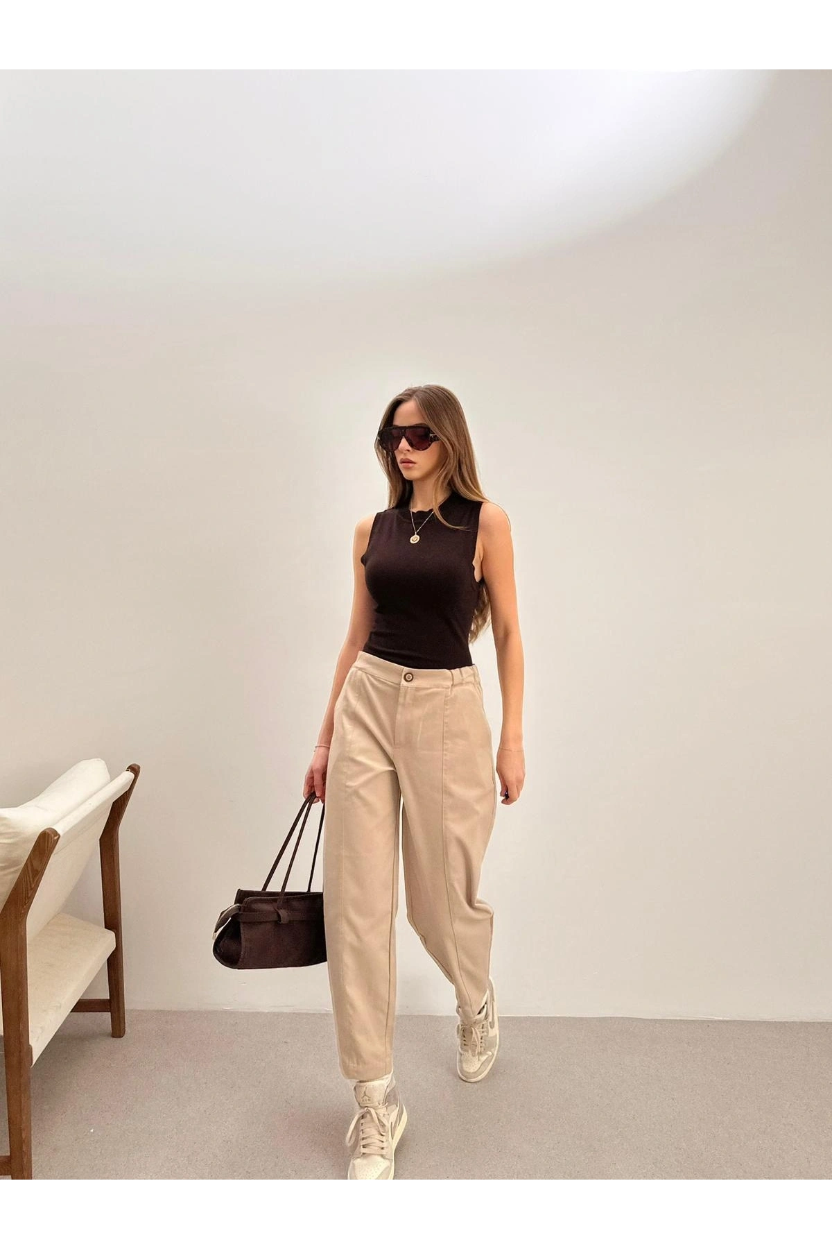 Yüksek Bel Düz Kesim Kumaş Pantolon