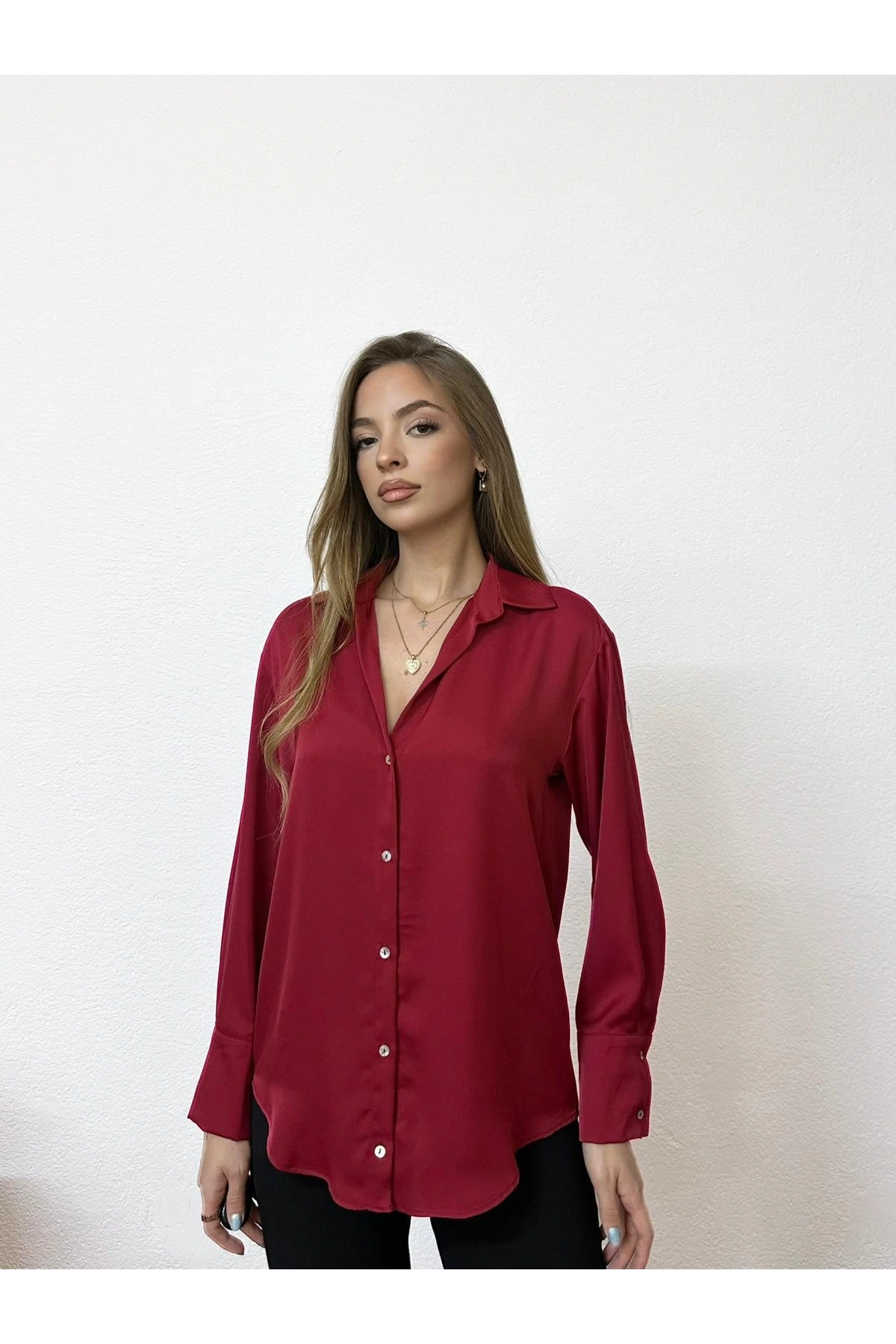 Basic Kırmızı Gömlek