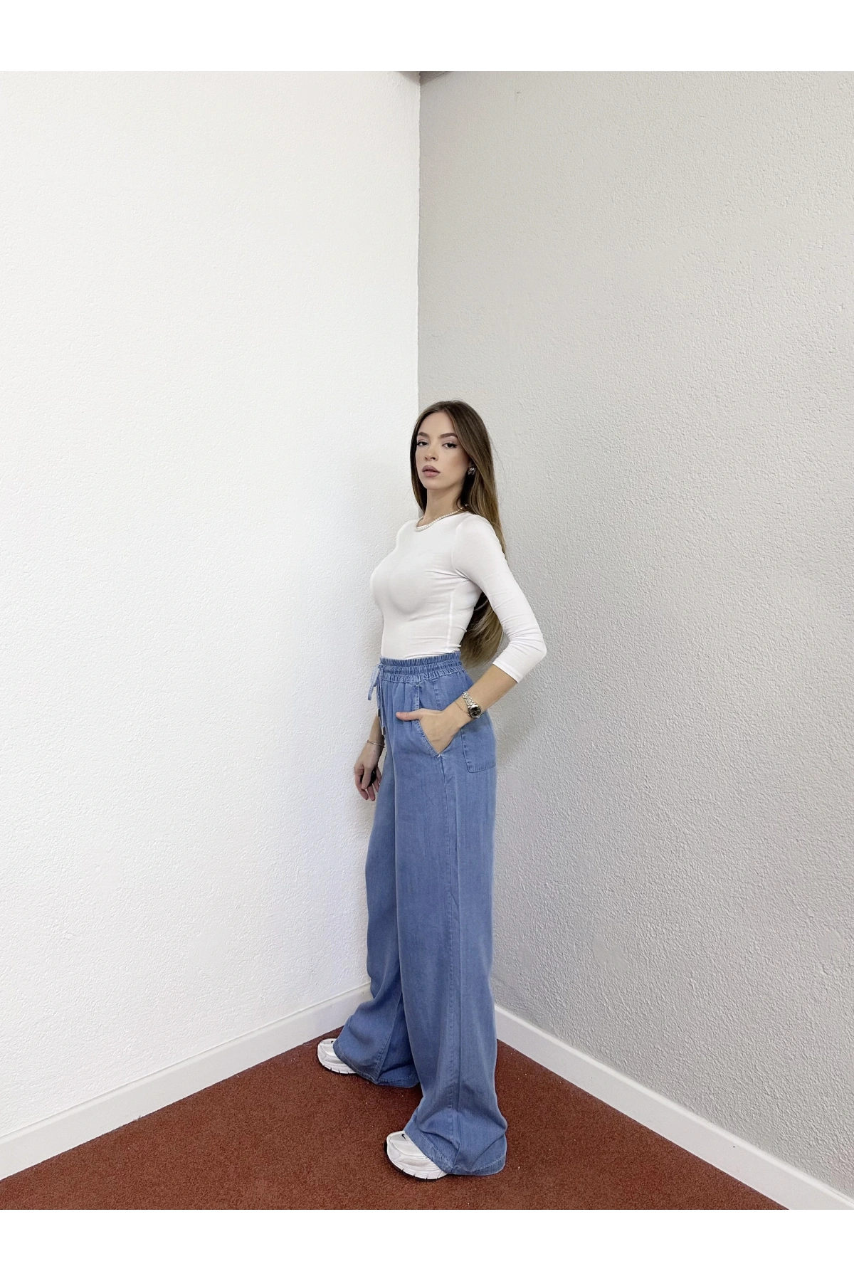 Beli Lastikli Önü Bağlamalı Bol Paça Pantolon