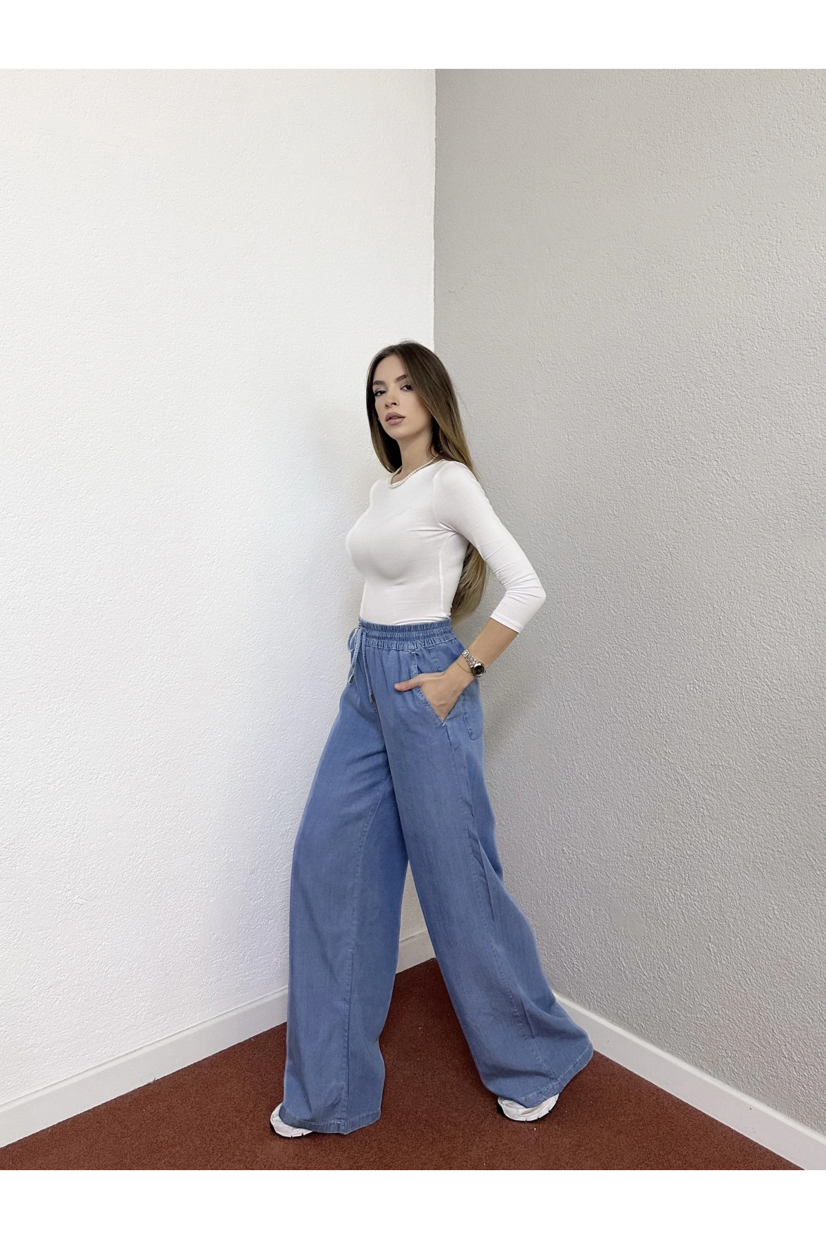 Beli Lastikli Önü Bağlamalı Bol Paça Pantolon