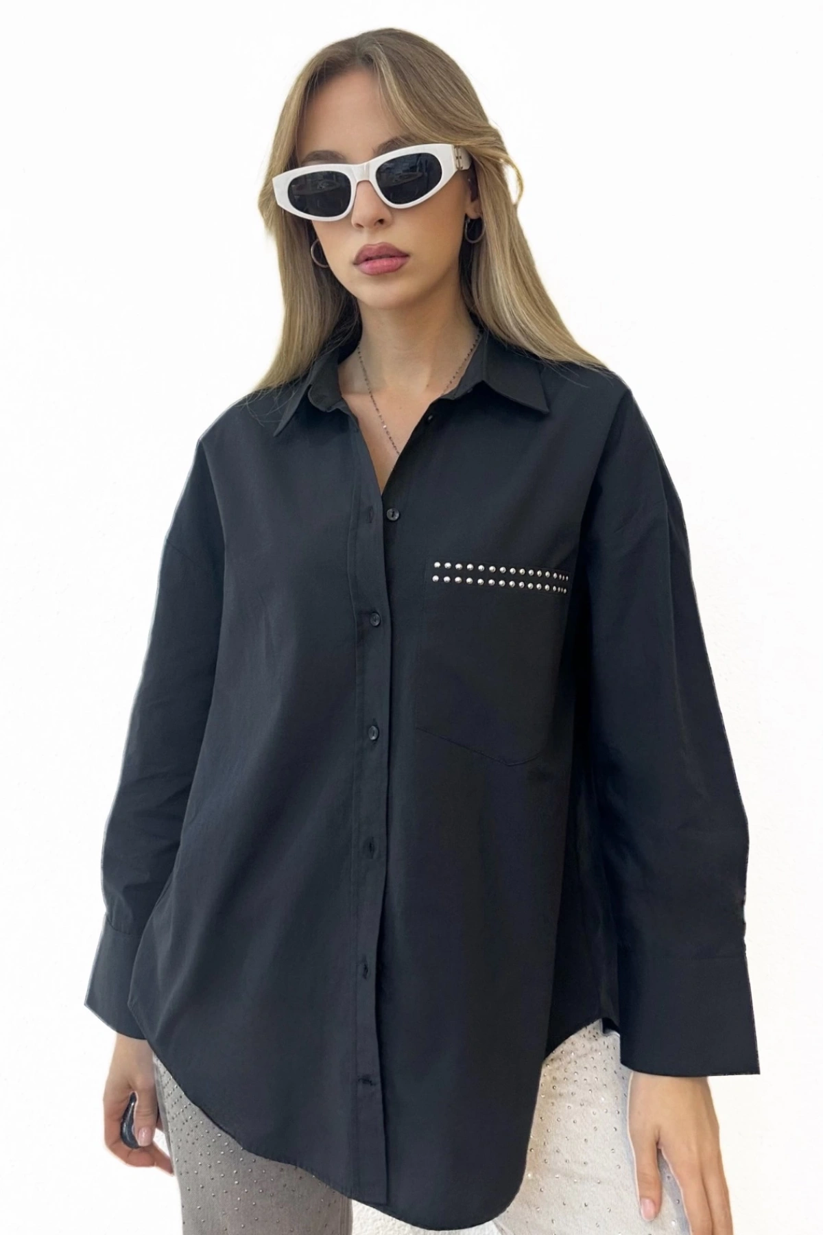 Cebi Taş Detaylı Poplin Gömlek