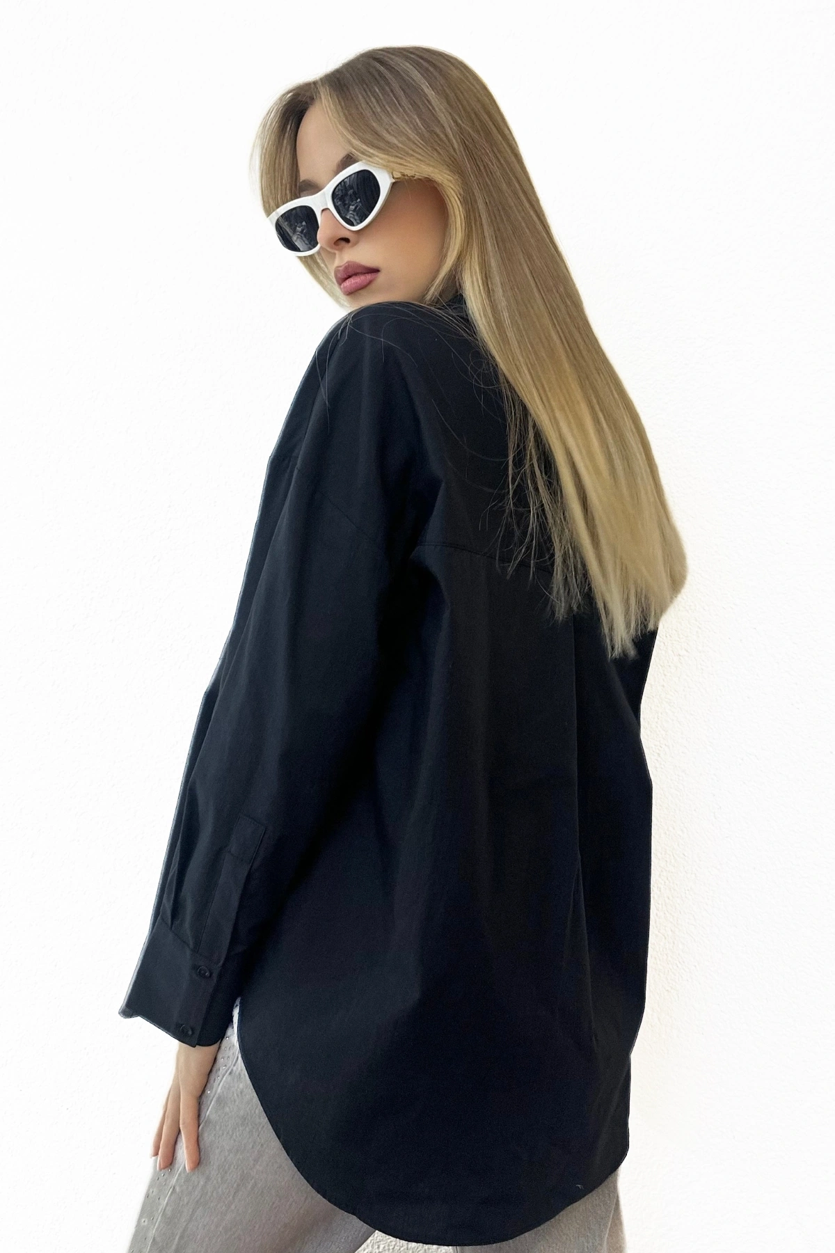 Cebi Taş Detaylı Poplin Gömlek