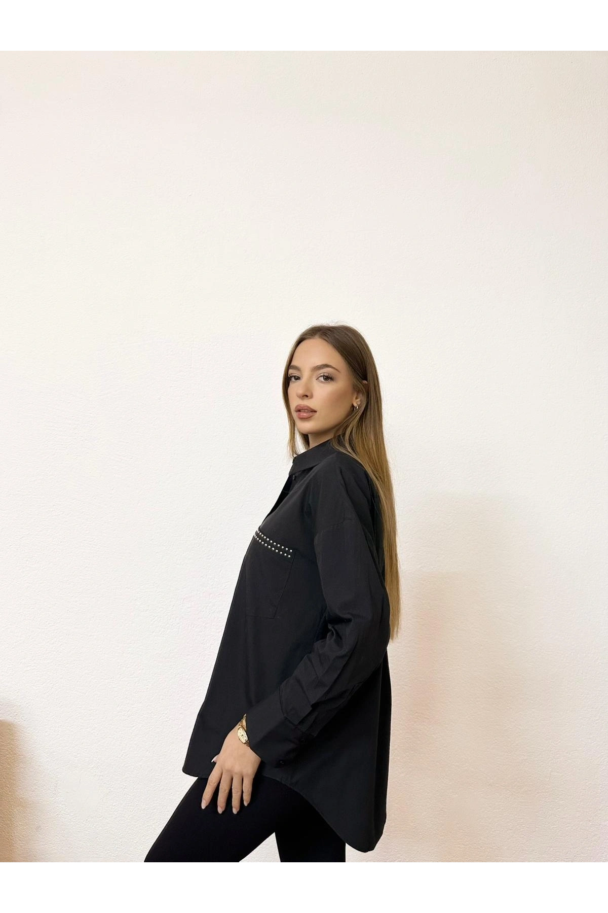 Cebi Taş Detaylı Poplin Gömlek