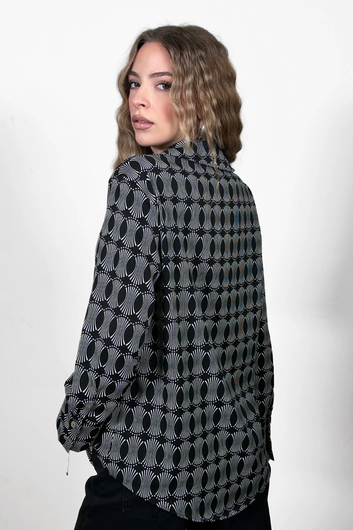 Geometrik Desenli Gömlek