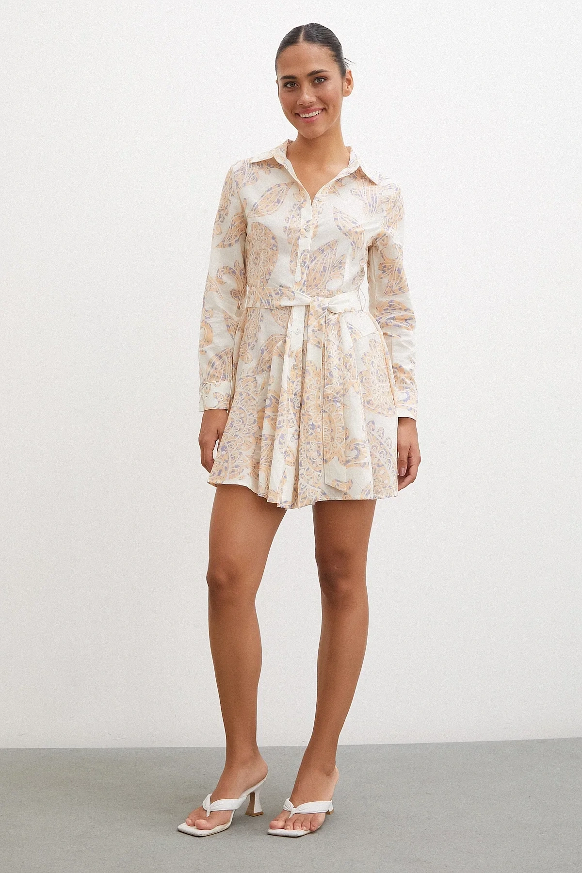 Godeli Desenli Krem Elbise