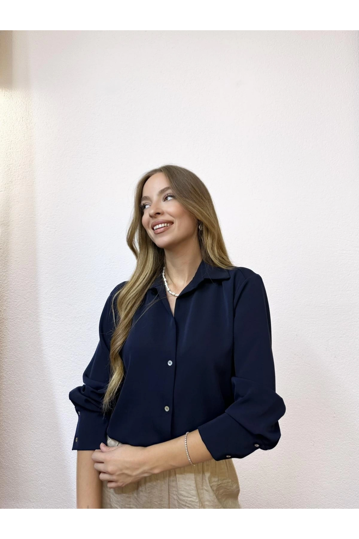 Likralı Basic Lacivert Gömlek