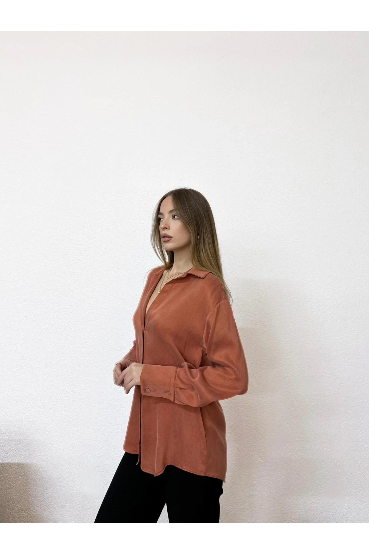 Likralı Mevsimlik Kiremit Gömlek