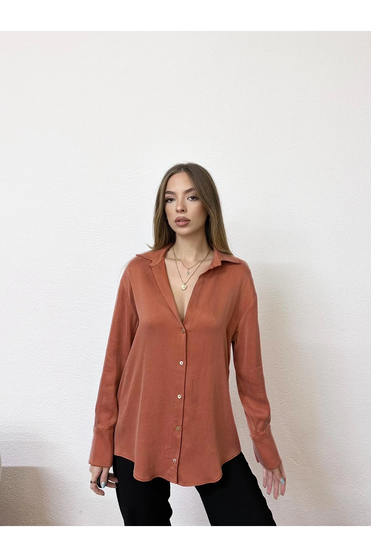 Likralı Mevsimlik Kiremit Gömlek
