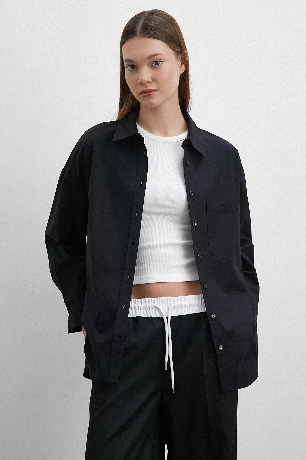 Likralı Siyah Poplin Gömlek