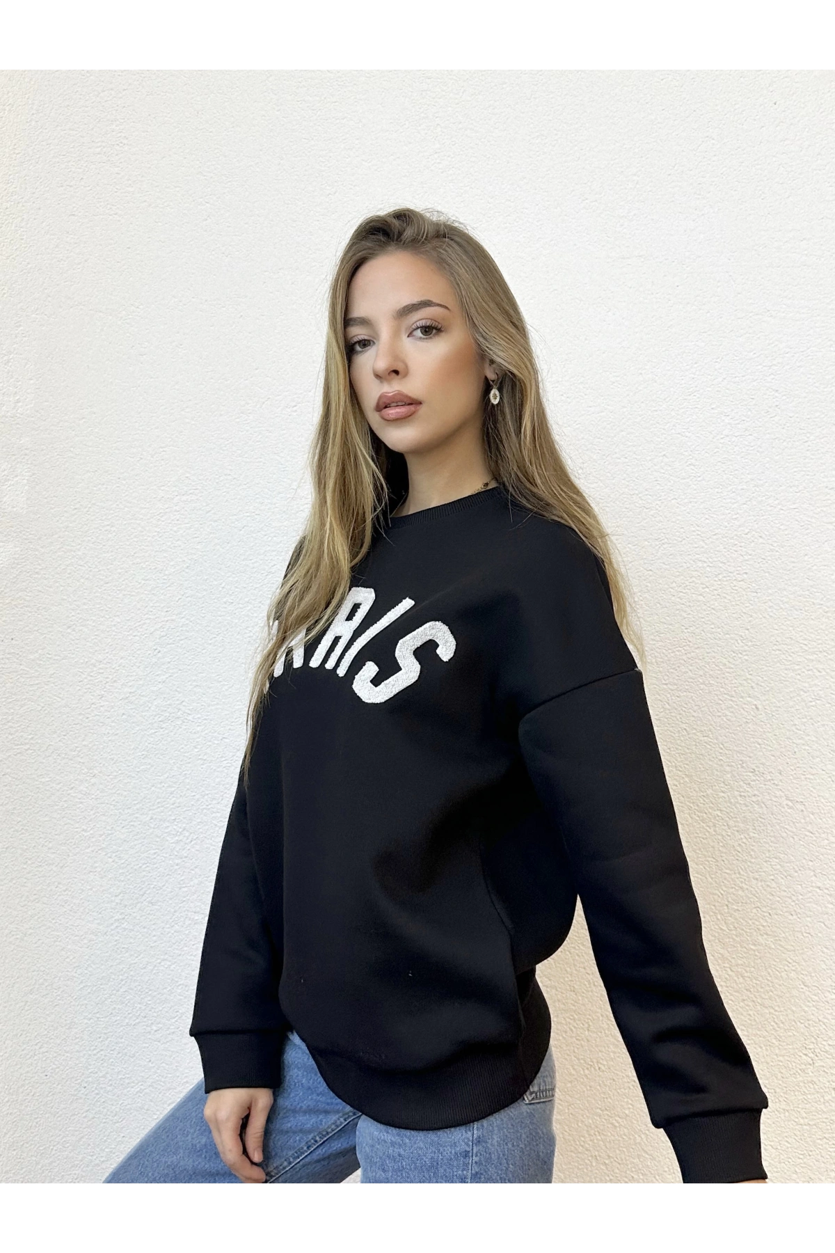 Önü Yazılı Oversize Bisiklet Yaka Siyah Sweatshirt
