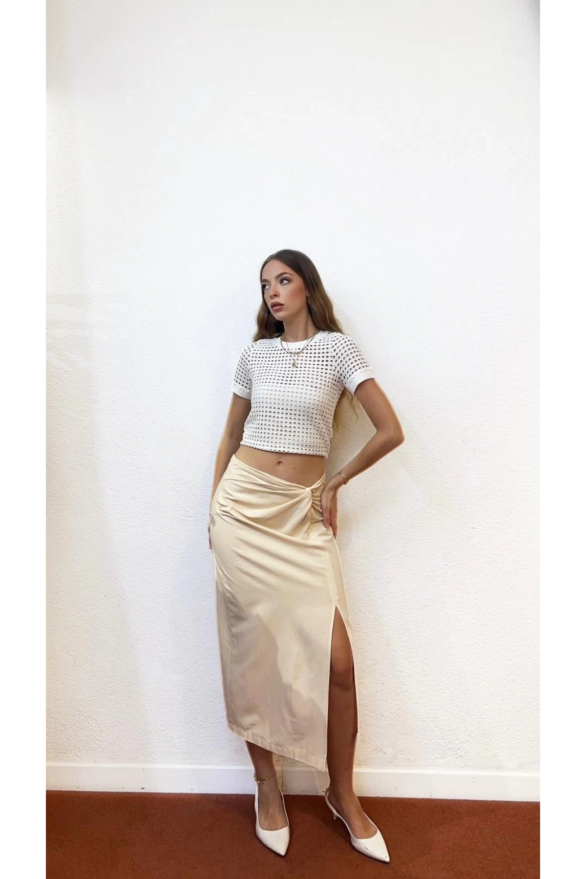 Yırtmaçlı Bağlama Detaylı Midi Boy Kalem Etek