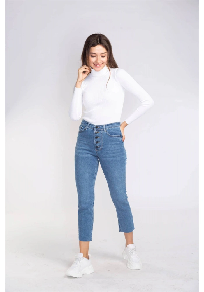 Düğme Detaylı Kesik Paça Slim Fit Jean-MAVİ