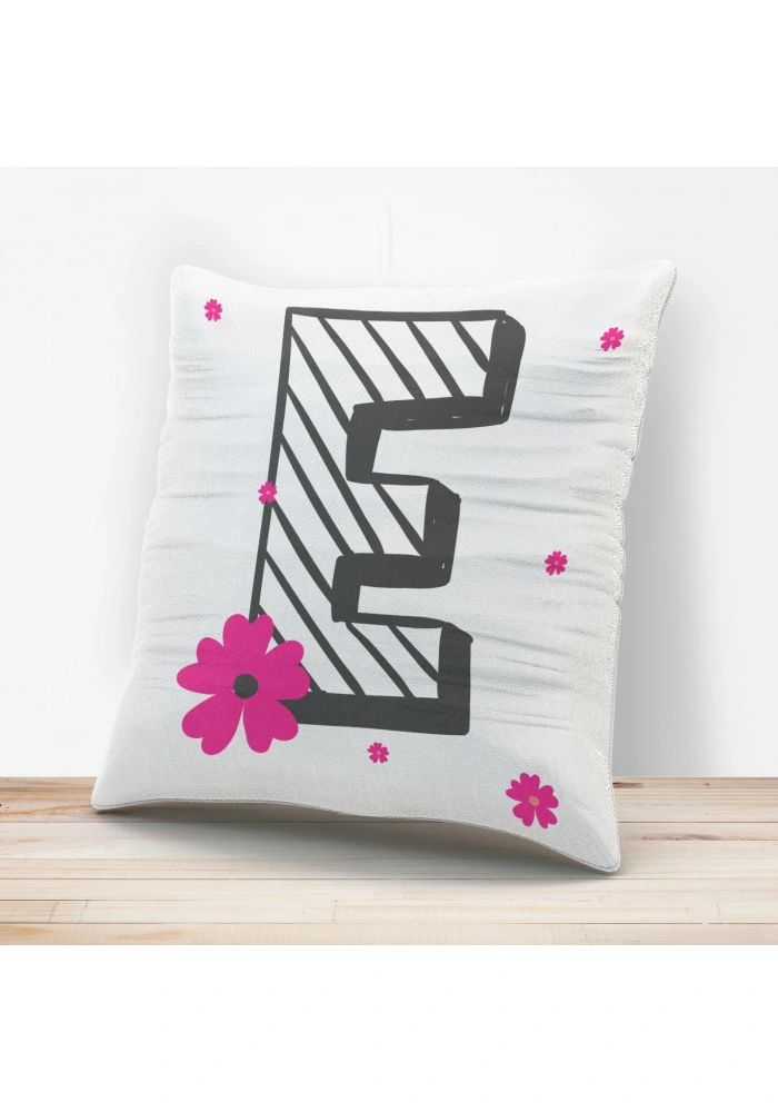 E Harfi Tasarımlı Yastık Kılıfı