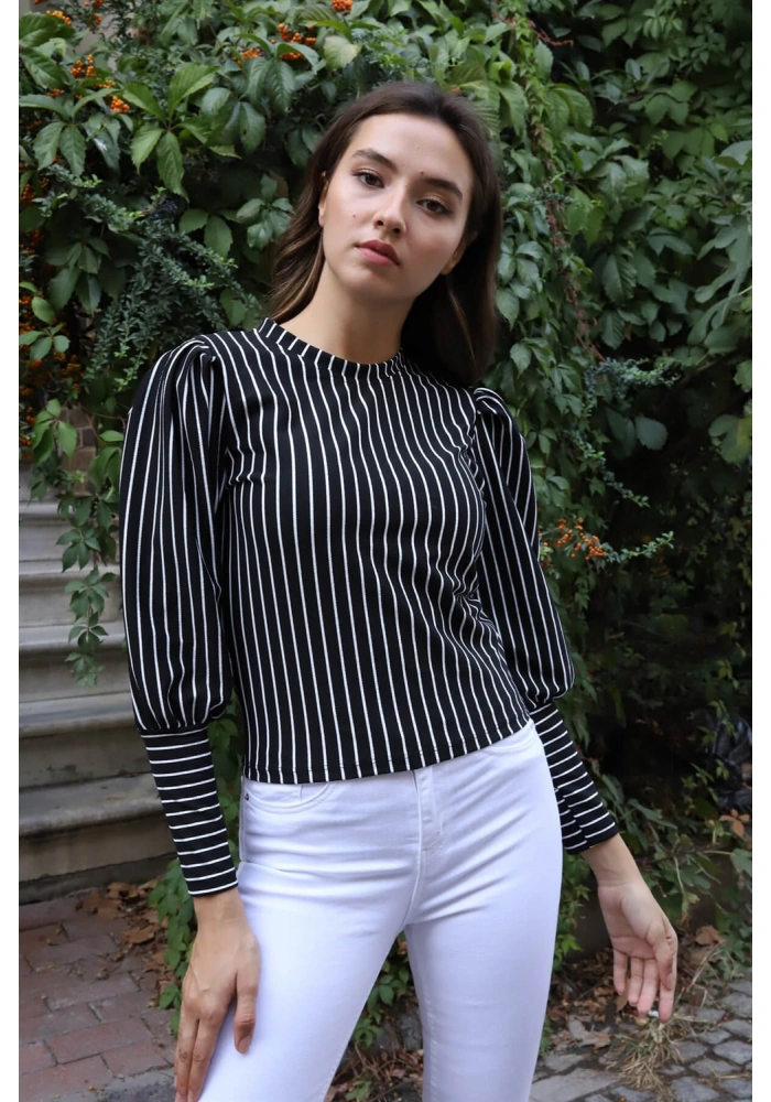 Tasarım Kollu Bluz - SİYAH