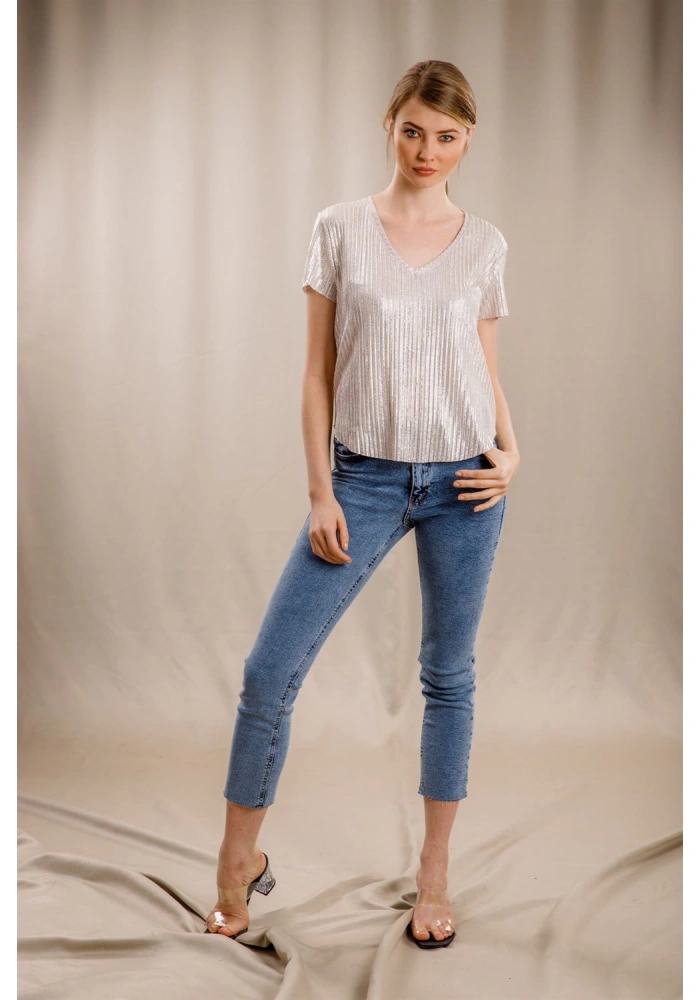 V Yaka Tasarım T-shirt-KREM