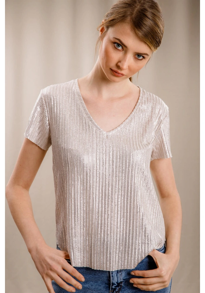 V Yaka Tasarım T-shirt-KREM