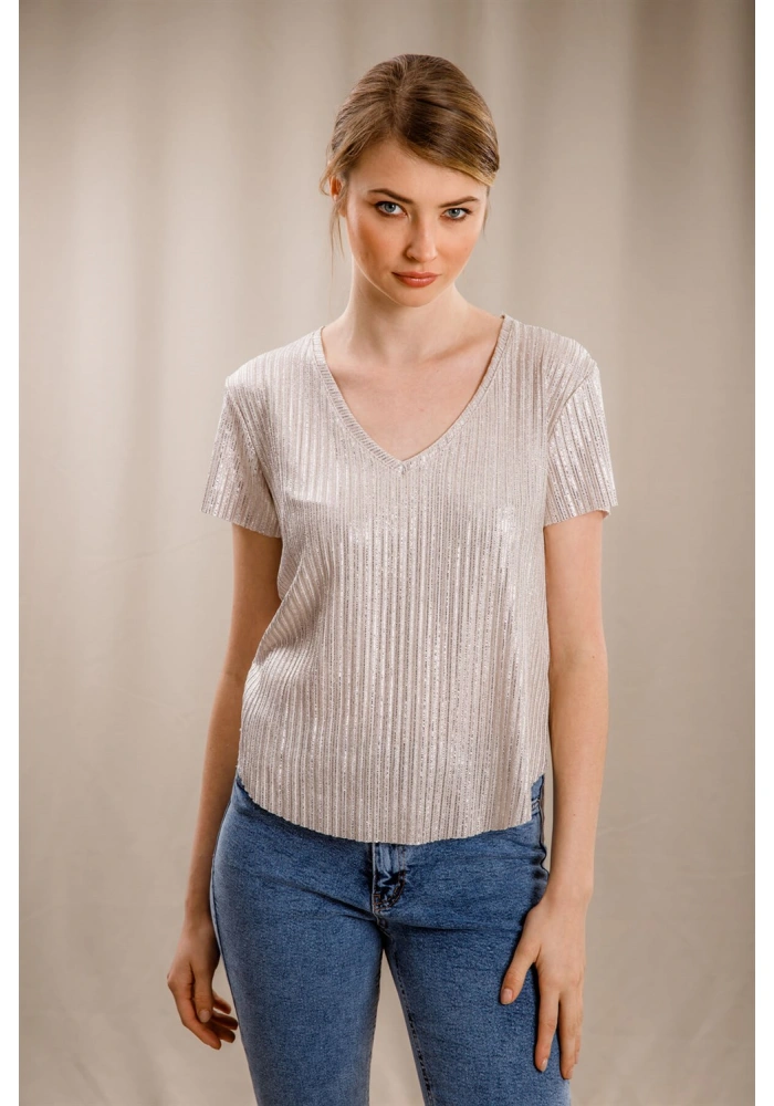 V Yaka Tasarım T-shirt-KREM