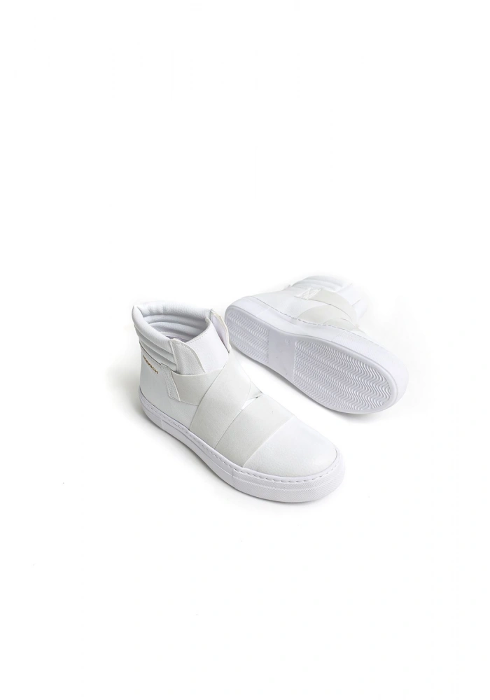 CH023 BT Erkek Bot BEYAZ