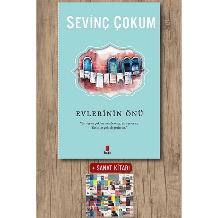 Evlerinin Önü