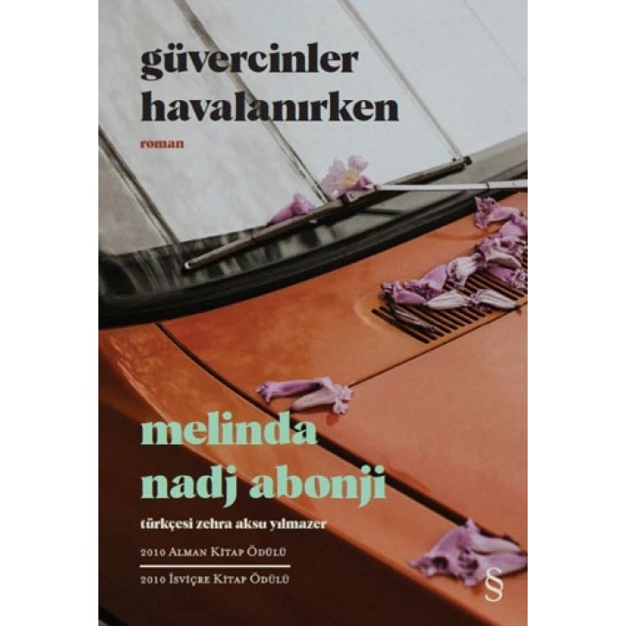 Güvercinler Havalanırken