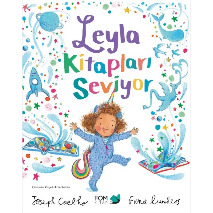 Leyla Kitapları Seviyor