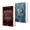 Akrebin Kalbi - 2 Kitap Takım (Ciltli)